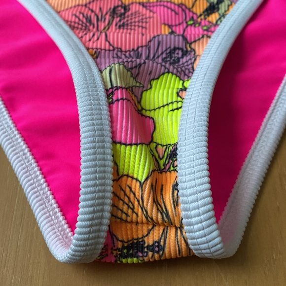 Lain Snow Kiawah Bikini Bottom High Waisted In Neon Bloom Medium - Picture 3 of 6